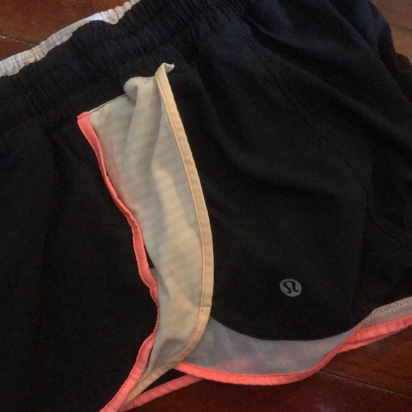 lululemon running shorts - Picture 3 of 3
